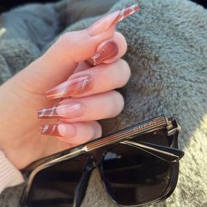 GUCCI SUNGLASSES 🖤